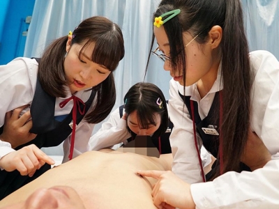 《修学旅行》東京に遊びに来た女子校生が、お小遣いのためにチンポをしゃぶる。